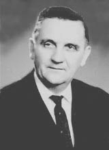Dyrektor Stanislaw Czernicki.